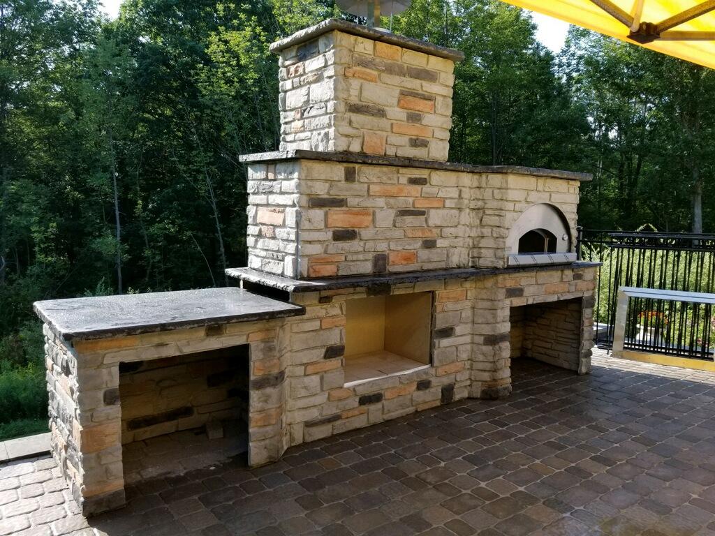 Custom Outdoor Kitchen Builder - Poolside Water Feature Builder - Fire  Features